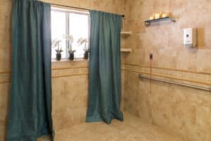 the spa and bathroom at La Mesa facility